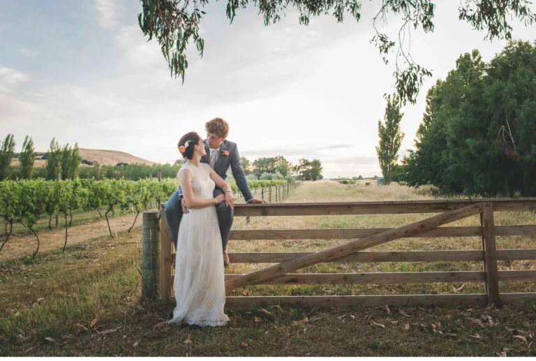 Anne & Jono / Cossars Wineshed Wedding