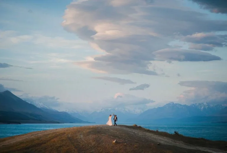 Jamie & Andrew / Lake Pukaki Pre Wedding