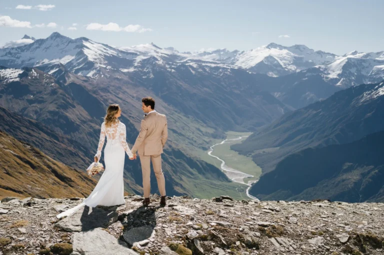 Alice & Chris / Buchanan Lodge Wedding