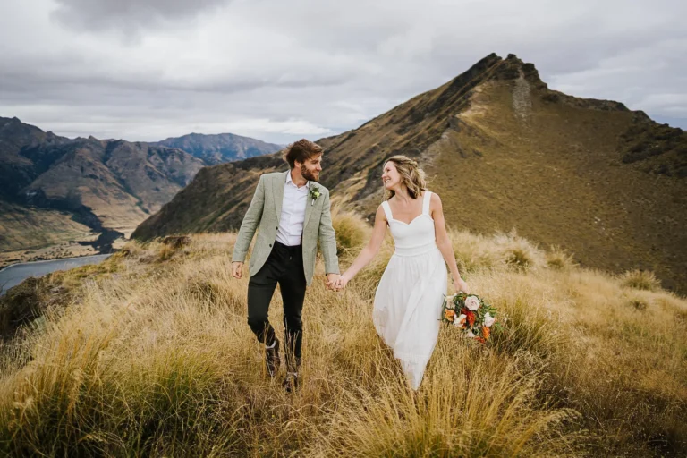 Tatum & Greg / Wanaka backyard elopement