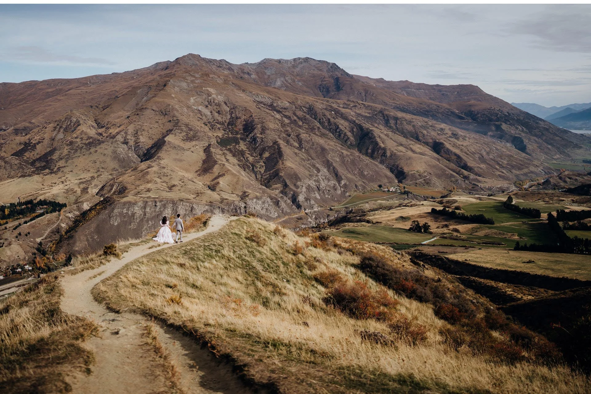 017_Crown-Range-Queenstown-Elopement-Photography.jpg