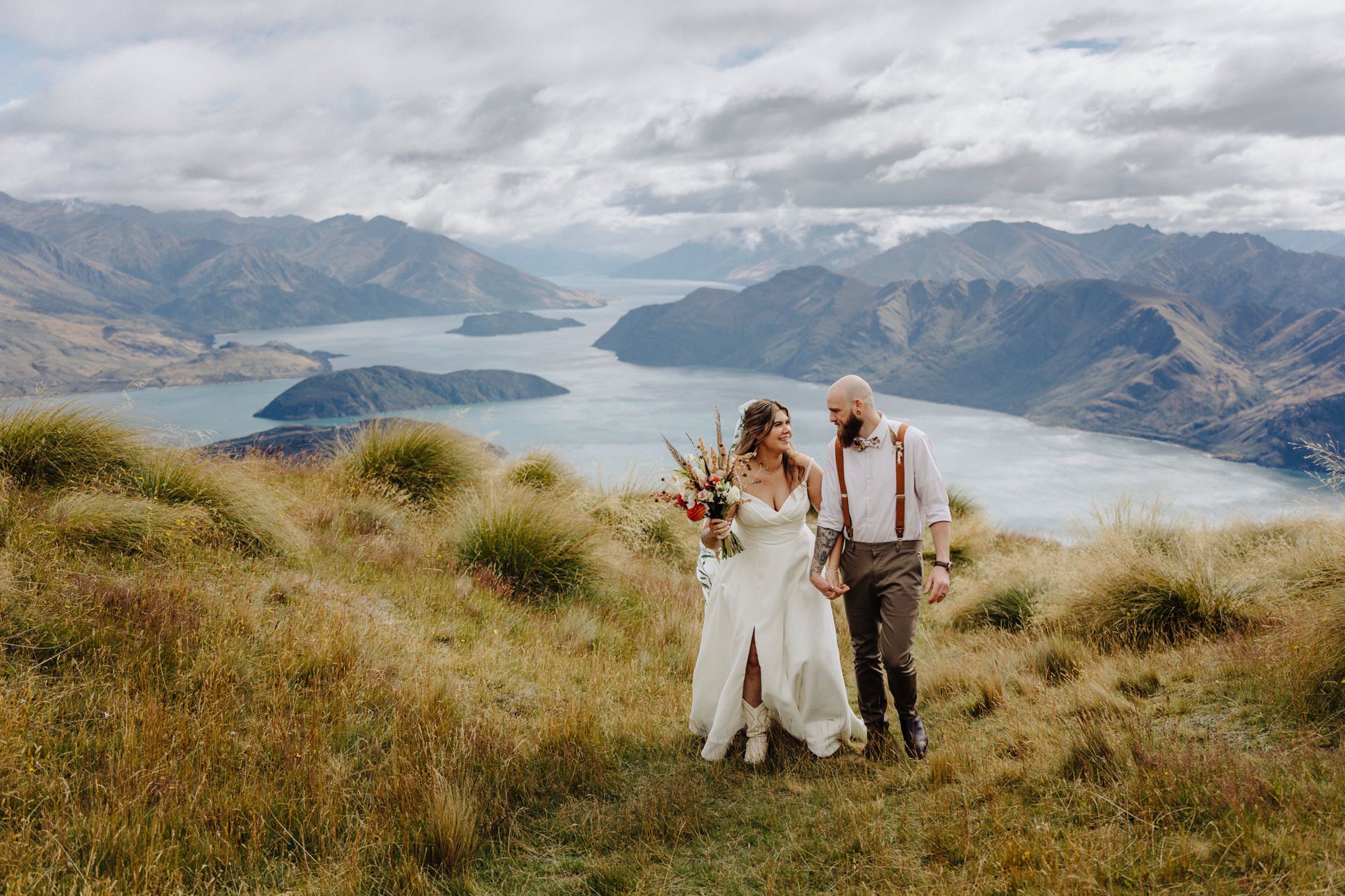 Roys peak heli elopement