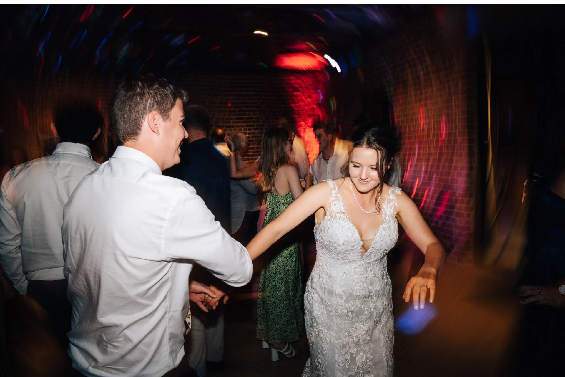 052_Dunedin Lochend Woolshed Wedding Photography.jpg